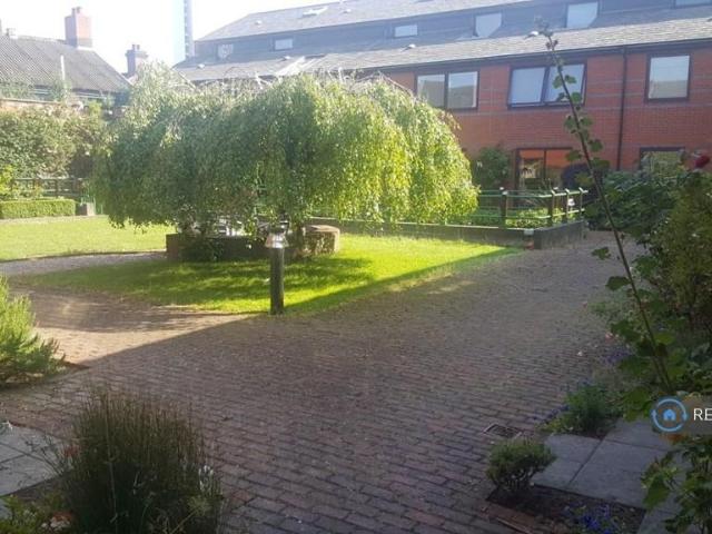 Flat for rent in Jewellery Quarter, Isle Of Man