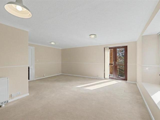 Apartment for rent in West Worthing, Worthing