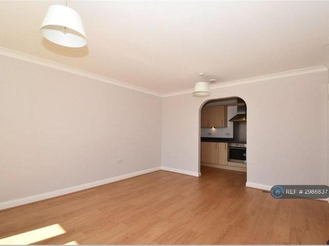 Apartment for rent in Brooklands, Monks Orchard
