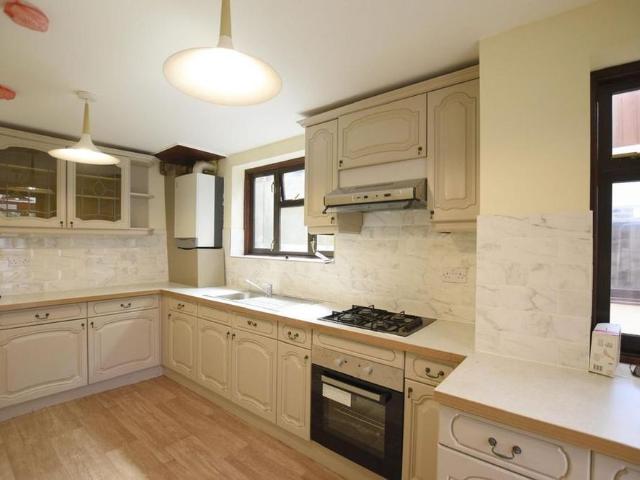 Apartment for rent in Upton Park, Greater London