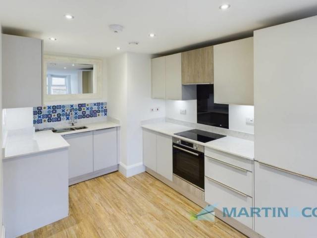 Apartment for rent in Brook Street, Bourne Vale