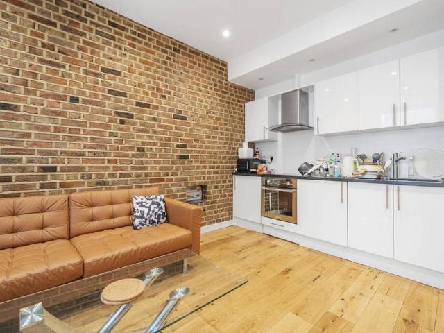 Apartment for rent in Pimlico, Isle Of Man