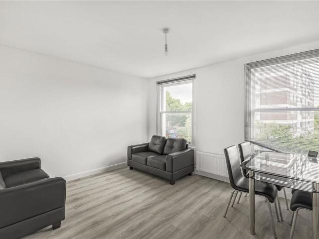 Apartment for rent in London Borough of Hammersmith and Fulham, Greater London