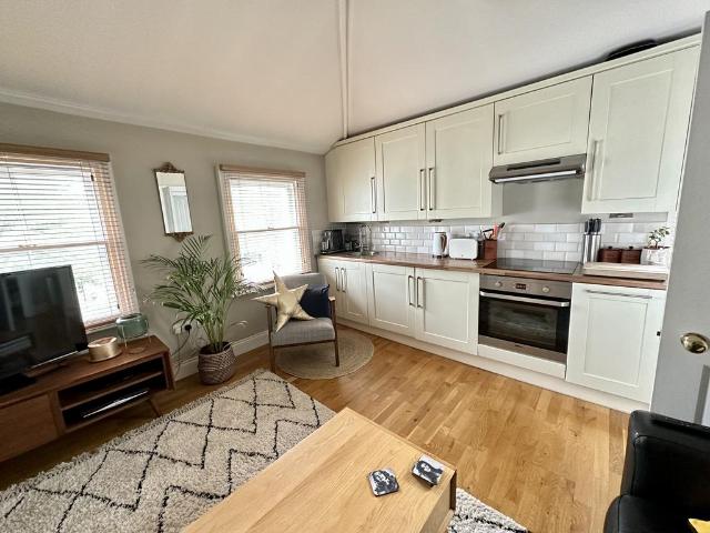 Flat for rent in Clewer Village, Windsor