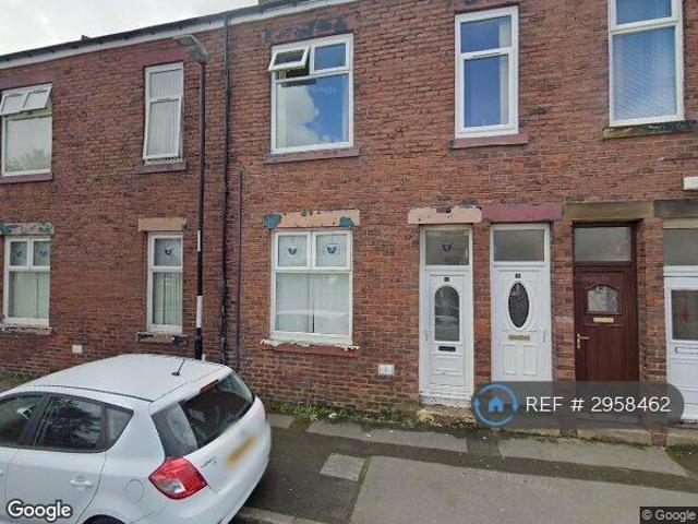 Flat for rent in Pallion, Tyne And Wear