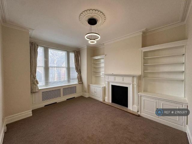 Apartment for rent in Fulham, Sands End