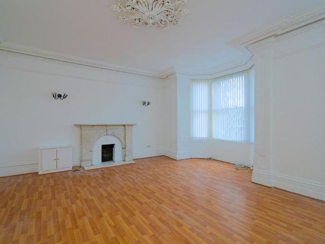 Apartment for rent in Calderstones, Isle Of Man