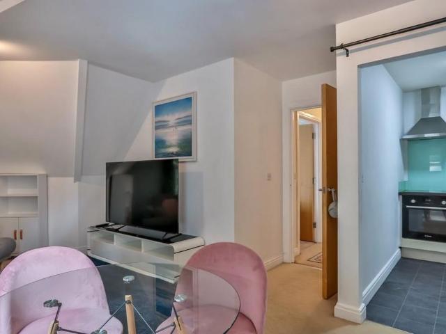 Apartment for rent in Talbot Village, Bournemouth