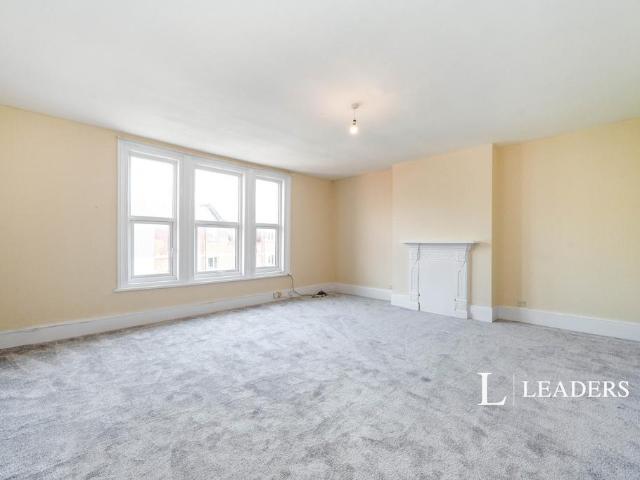 Flat for rent in Southsea, City Of Portsmouth