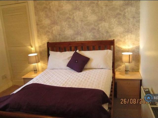 Apartment for rent in Woodside, Ballindoch