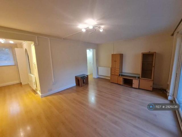 Apartment for rent in Earley