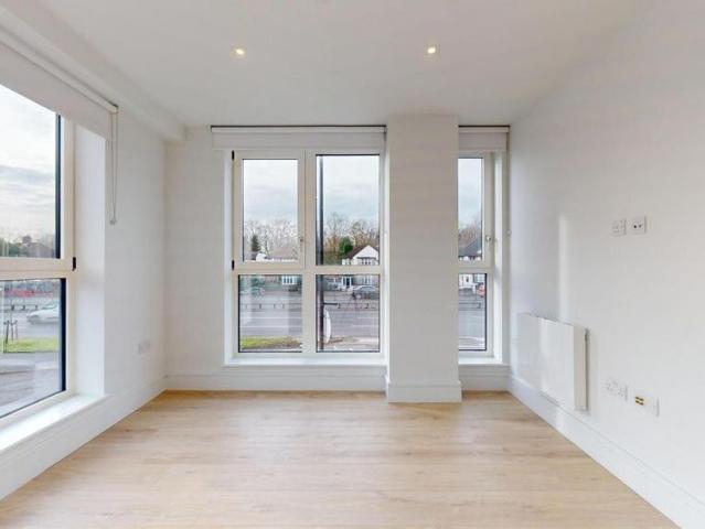 Apartment for rent in London Borough of Merton, Greater London