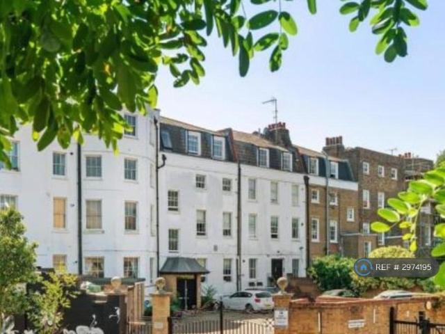 Flat for rent in Clapham, Greater London