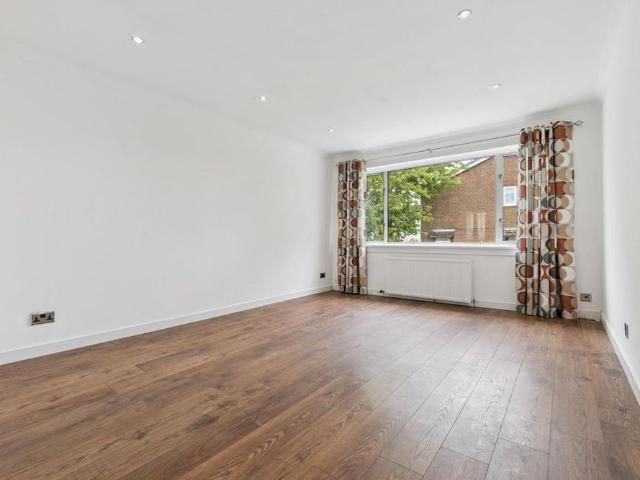 Apartment for rent in Antonshill, Scotland