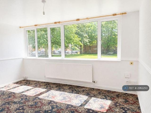 Apartment for rent in Midway, Kent