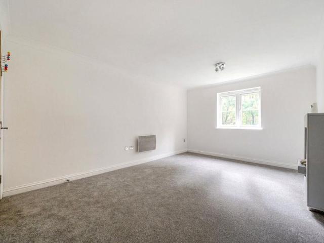 Apartment for rent in Black Bourton, Oxfordshire