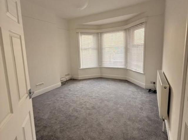 Apartment for rent in Branksome, Poole
