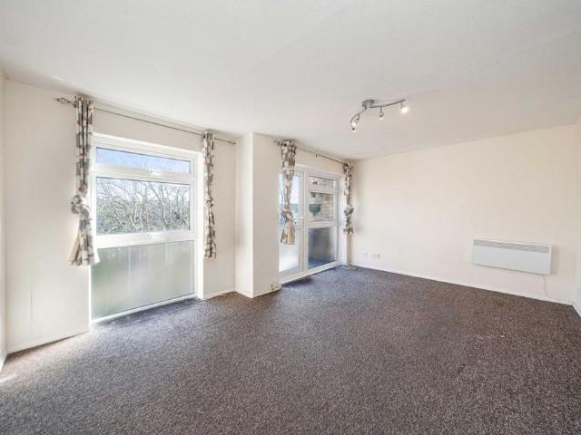 Apartment for rent in London Borough of Sutton, Greater London