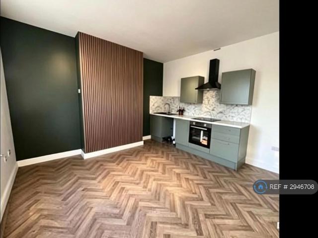 Flat for rent in St Helens