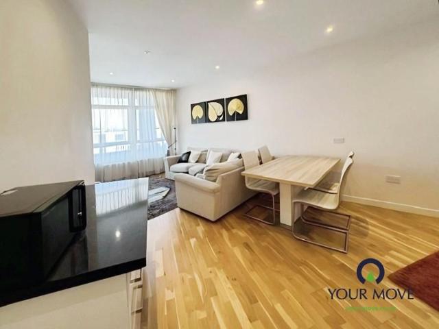 Apartment for rent in St James, Sandown Park