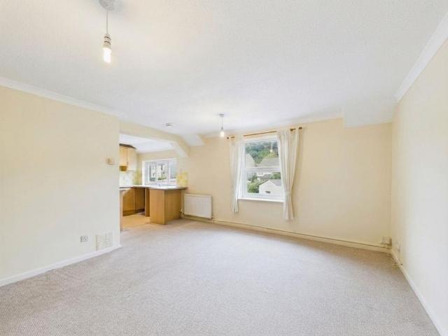 Apartment for rent in Weir Quay, Devon