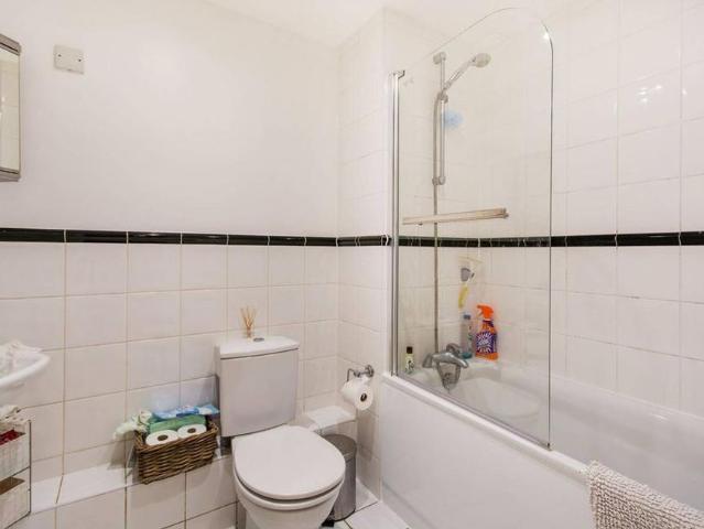 Apartment for rent in Cat Hill, Isle Of Man