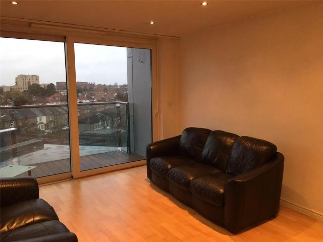 Apartment for rent in London Borough of Hounslow, Greater London