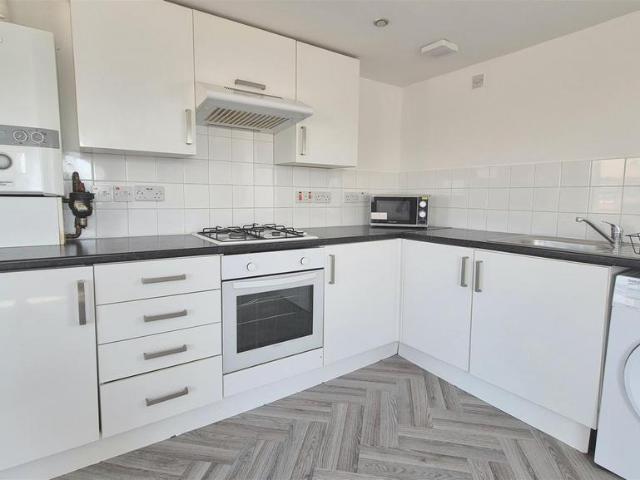 Flat for rent in Southsea, City Of Portsmouth