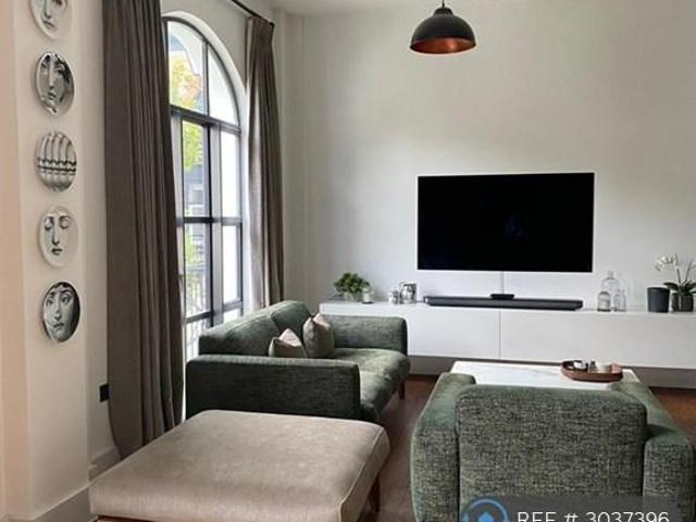 Apartment for rent in London Borough of Lambeth, Greater London