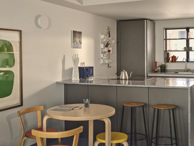 Flat for rent in Poplar Grove, Greater London