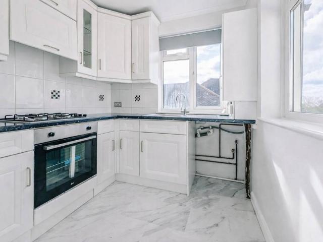 Flat for rent in London Borough of Merton, Isle Of Man