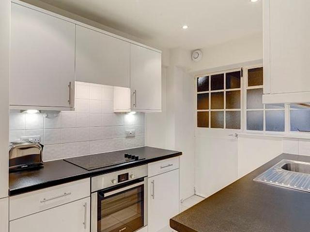 Apartment for rent in Chelsea, Greater London