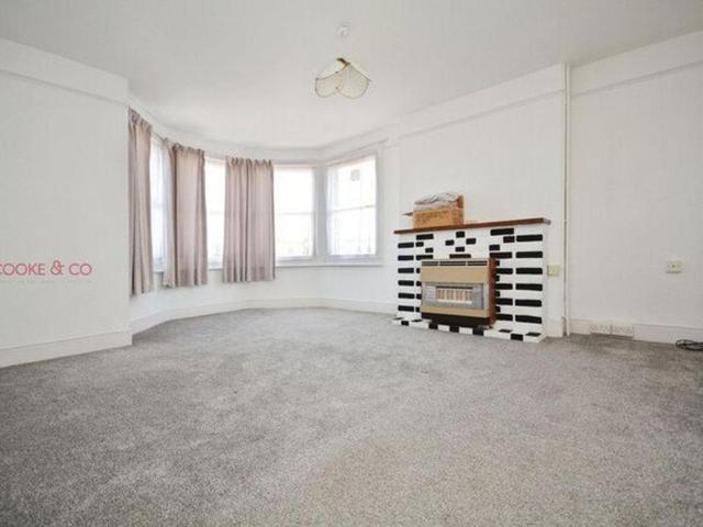Apartment for rent in Westbrook, Acol