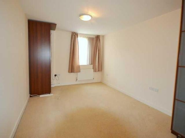Apartment for rent in London Borough of Ealing, Greater London
