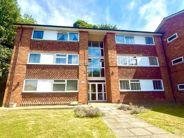 Apartment for rent in Hillview, Surrey