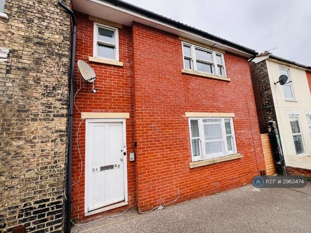 Flat for rent in Key Street, Suffolk