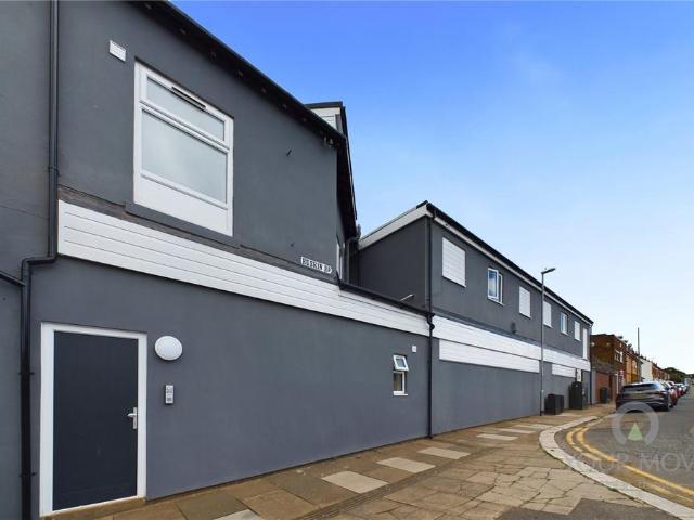 Flat for rent in St David's, Kingsthorpe