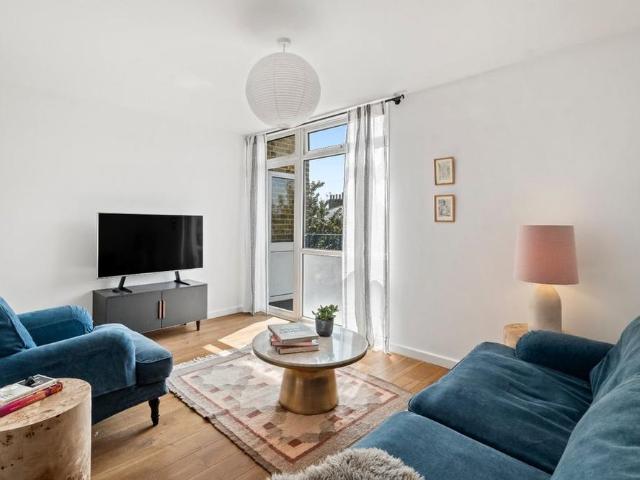 Apartment for rent in De Beauvoir Town, Greater London
