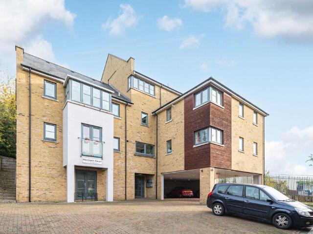 Flat for rent in Nunhead, Greater London