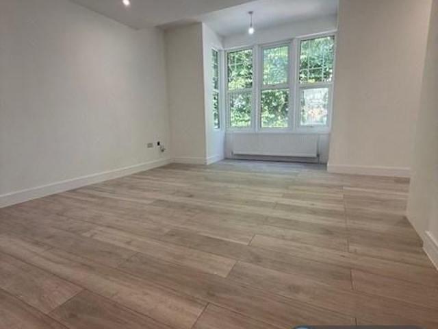 Apartment for rent in Greater London