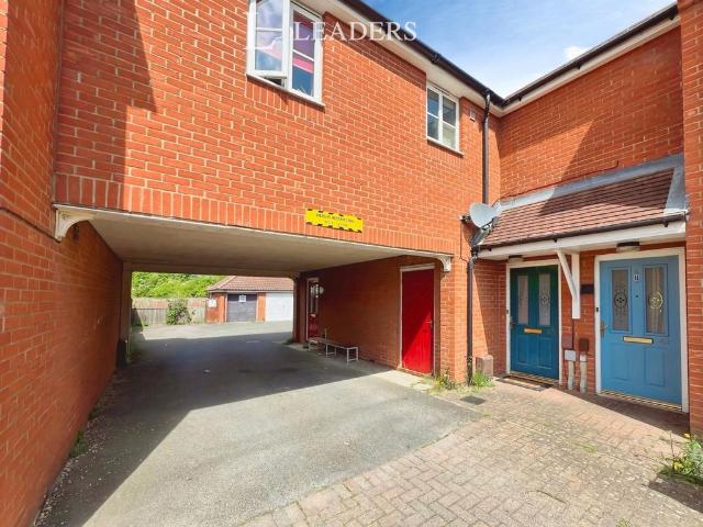 Flat for rent in Moreton Hall, Chedburgh