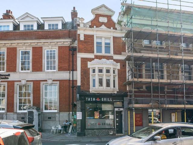 Flat for rent in Putney, Greater London