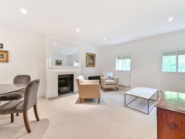 Flat for rent in Paddington, Isle Of Man