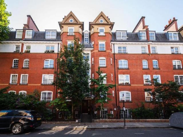 Apartment for rent in Saint Pancras, Greater London