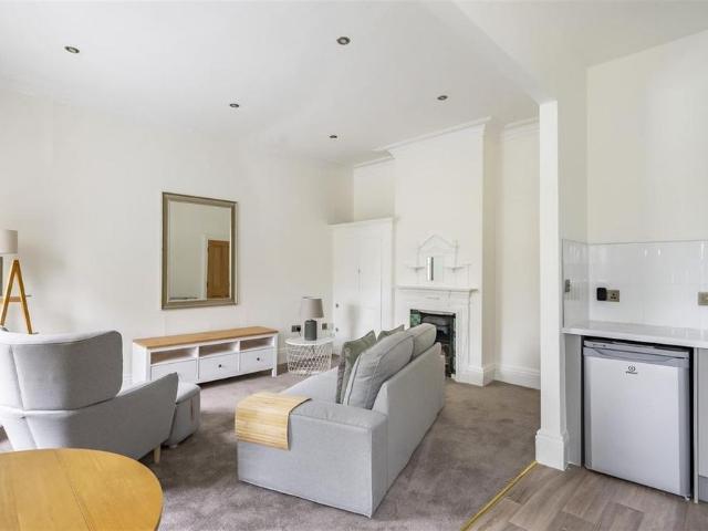 Apartment for rent in The Groves, High Field
