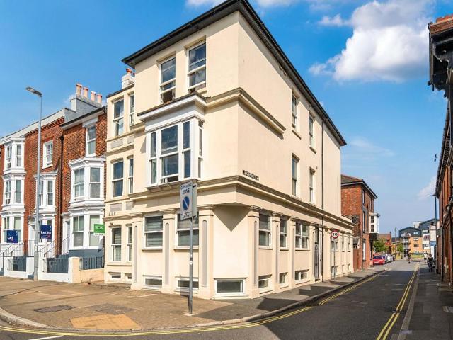 Flat for rent in Old Portsmouth, City Of Portsmouth