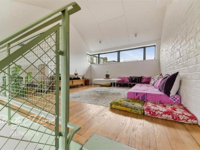 Apartment for rent in Finsbury Park, Greater London