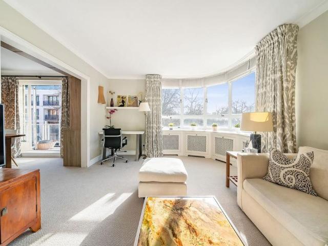 Apartment for rent in Royal Borough of Kensington and Chelsea, Greater London