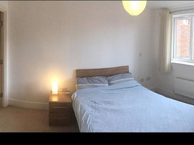 Apartment for rent in High Wycombe Community Board, Totteridge