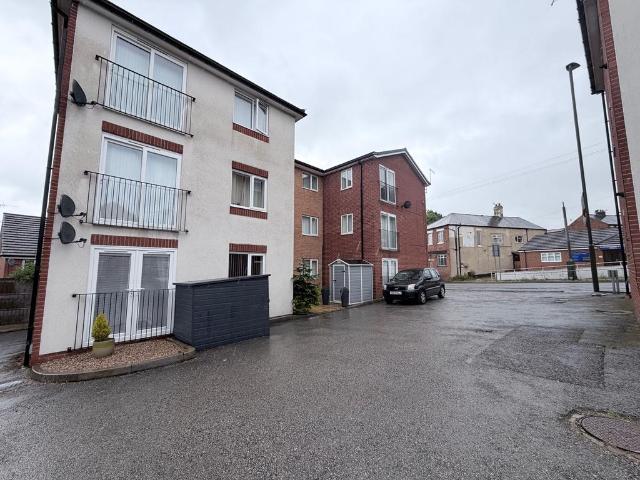 Flat for rent in Heanor and Loscoe CP, Kedleston